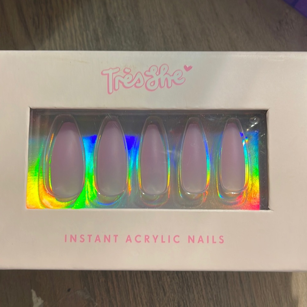 Instant Acrylic Nails